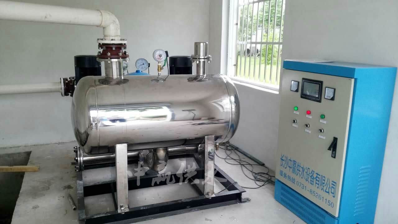 無負(fù)壓無吸程供水設(shè)備安裝調(diào)試完畢，正常運(yùn)行