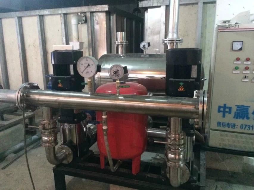 江西雄鷹房地產(chǎn)開發(fā)有限公司采購5.5KW、7.5KW兩用一備無負(fù)壓供水設(shè)備兩套